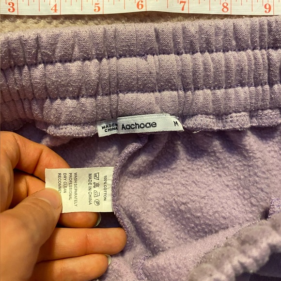 Lavender Sweatsuit💜 - Picture 6 of 10